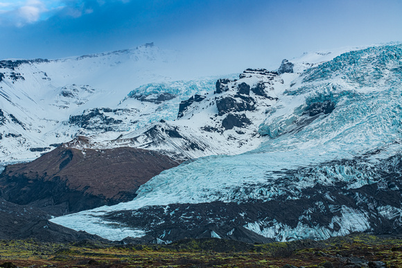 Distant glacier  See if you can find the 20+ people actually hiking on the glacier.