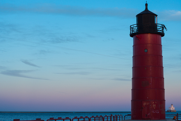 MKE Harbor Light House 1