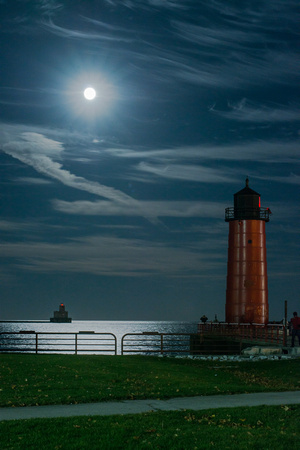 MKE Harbor Light House 3